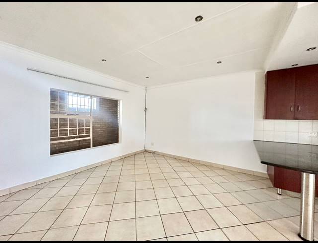 1,400M² BUSINESS CENTRE FOR SALE IN ANNADALE